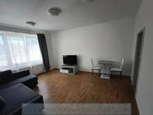Pronájem bytu 2+1, Kladno, 59 m2