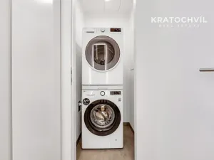 Prodej bytu 2+kk, Praha - Smíchov, Grafická, 70 m2