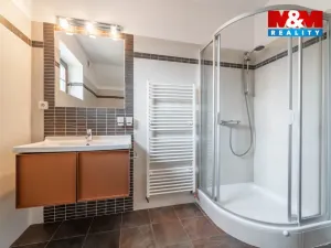 Prodej rodinného domu, Mořina, 240 m2