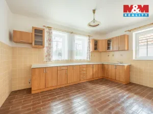 Prodej rodinného domu, Krakovec, 200 m2