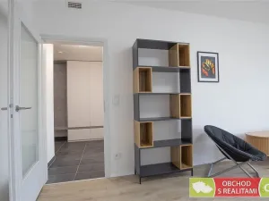 Pronájem bytu 2+kk, Praha, Strančická, 54 m2