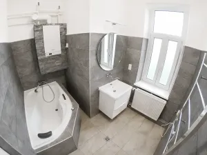 Pronájem bytu 3+1, Krnov, Svatováclavská, 95 m2
