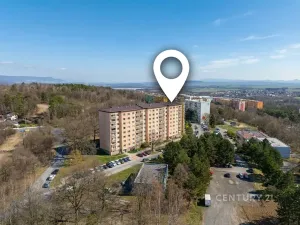Pronájem bytu 2+1, Chomutov, Kamenný vrch, 58 m2