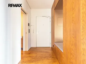 Pronájem bytu 3+kk, Praha - Libeň, Na Korábě, 112 m2