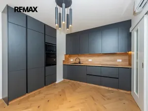Pronájem bytu 2+kk, Praha - Břevnov, Radimova, 59 m2
