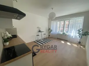 Prodej bytu 3+kk, Praha - Karlín, Sokolovská, 78 m2