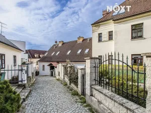 Prodej rodinného domu, Hluboká nad Vltavou, nám. Čsl. armády, 533 m2