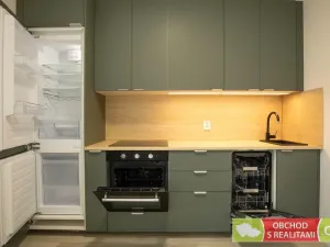 Pronájem bytu 1+kk, Praha - Strašnice, Štěchovická, 45 m2