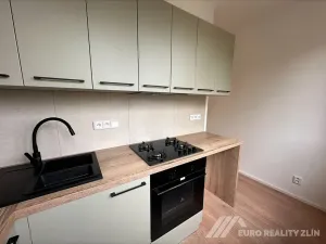 Pronájem bytu 2+1, Zlín, Husova, 50 m2