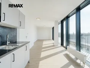 Pronájem bytu 2+kk, Plzeň, Železná, 64 m2