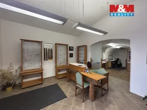 Pronájem obchodního prostoru, Úštěk - Úštěk-Vnitřní Město, Mírové náměstí, 34 m2