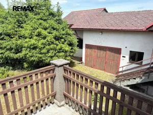 Prodej rodinného domu, Leština u Světlé, 240 m2
