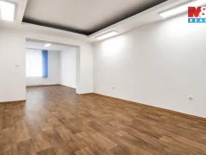 Pronájem kanceláře, Třinec - Staré Město, 1. máje, 99 m2