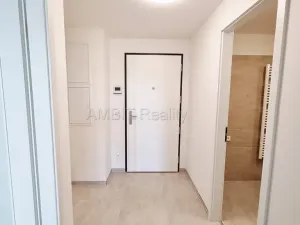 Pronájem bytu 2+kk, Praha - Modřany, Mezi vodami, 70 m2