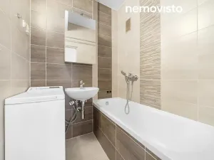 Prodej bytu 3+1, Ostrava, Mojmírovců, 72 m2