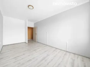 Prodej bytu 3+1, Ostrava, Mojmírovců, 72 m2