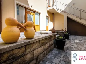 Pronájem bytu 2+kk, Rakovník, Husovo náměstí, 46 m2