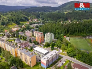 Prodej bytu 2+1, Desná - Desná II, Poštovní, 66 m2