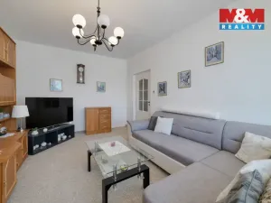 Prodej bytu 2+1, Cheb, V Zahradách, 52 m2