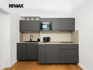 Prodej bytu 2+kk, Praha - Vinohrady, Korunní, 49 m2
