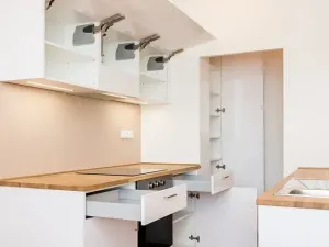 Pronájem bytu 4+kk, Praha - Vokovice, Africká, 77 m2