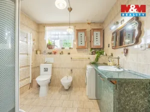 Prodej rodinného domu, Sadská, Pístecká, 220 m2