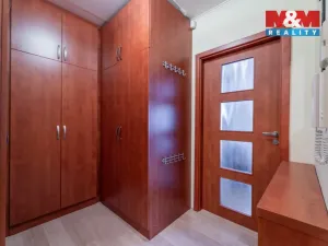 Prodej bytu 3+1, Praha - Horní Počernice, Mezilesí, 75 m2