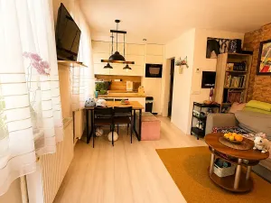 Prodej bytu 3+kk, Zlín, Bratří Sousedíků, 63 m2