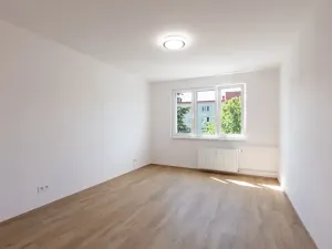 Prodej bytu 3+1, Praha - Záběhlice, Sasanková, 75 m2