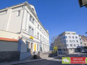 Pronájem kanceláře, Říčany, 17. listopadu, 61 m2