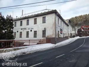 Dražba ubytování, Mikulov, Tržní náměstí, 1034 m2