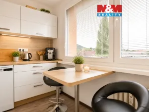 Prodej bytu 2+1, Děčín - Děčín VI-Letná, Weberova, 68 m2