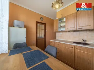 Prodej bytu 2+1, Hrádek - Nová Huť, 1. máje, 56 m2