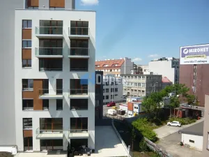 Pronájem bytu 3+kk, Praha - Holešovice, V háji, 92 m2