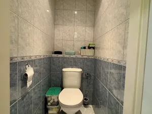 Prodej bytu 3+1, Praha - Prosek, Pískovcová, 67 m2