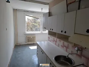 Prodej bytu 3+1, Kadaň, Husova, 64 m2