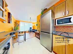 Pronájem bytu 2+kk, Praha - Uhříněves, Saturnova, 46 m2