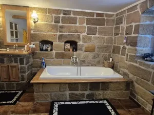 Pronájem chalupy, Kytlice, 360 m2