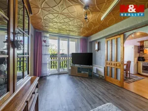 Prodej bytu 3+1, Měděnec, Náměstí, 70 m2