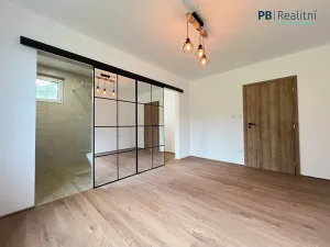 Prodej rodinného domu, Očihov, 145 m2
