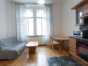 Pronájem bytu 2+kk, Praha - Karlín, Sokolovská, 49 m2