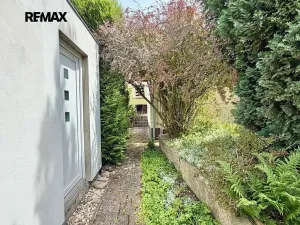Prodej rodinného domu, Hřebeč, V háji, 165 m2