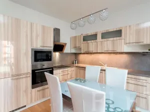 Pronájem bytu 1+kk, Praha - Letňany, Pavla Beneše, 39 m2
