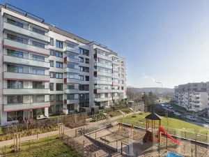 Pronájem bytu 1+kk, Praha - Hloubětín, Laponská, 34 m2