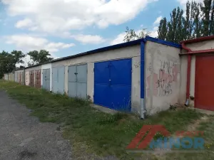 Pronájem garáže, Slaný, Rabasova, 20 m2