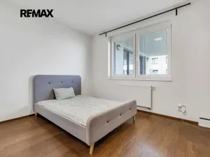Prodej bytu 4+kk, Praha - Dolní Měcholupy, Kryšpínova, 107 m2