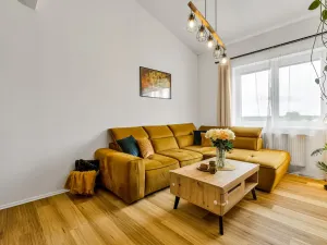 Prodej bytu 3+kk, Šestajovice, Komenského, 116 m2