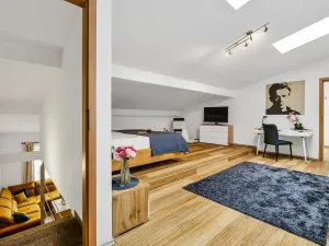 Prodej bytu 3+kk, Šestajovice, Komenského, 116 m2