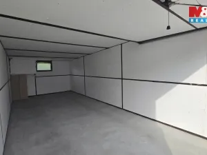 Prodej garáže, Chropyně, 21 m2