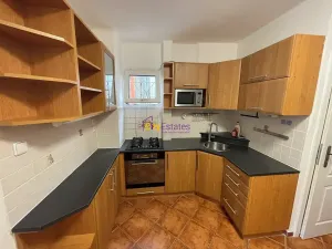 Pronájem bytu 2+1, Praha - Holešovice, V háji, 57 m2